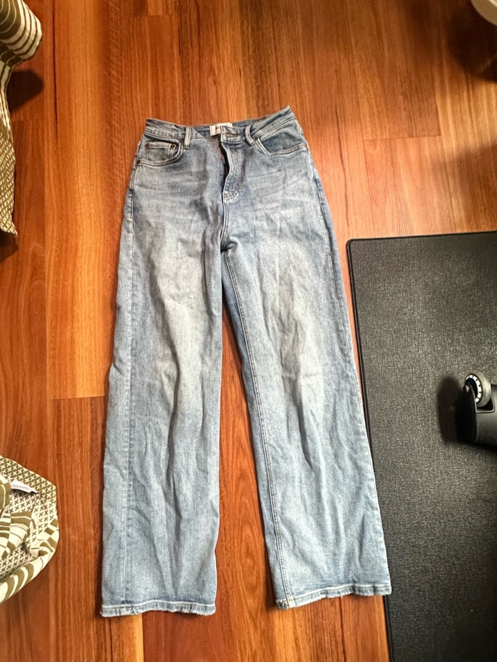 Agolde Washed Light Blue Cropped Straight Jeans